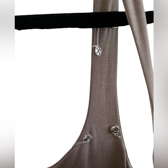 Beyond Yoga Featherweight At The Ready Square Neck Dress Medium - Picture 11 of 13